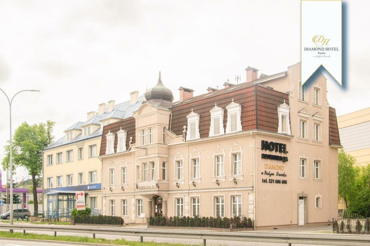 Hotel Diamond W Bialym Dworku Rumia Buitenkant foto